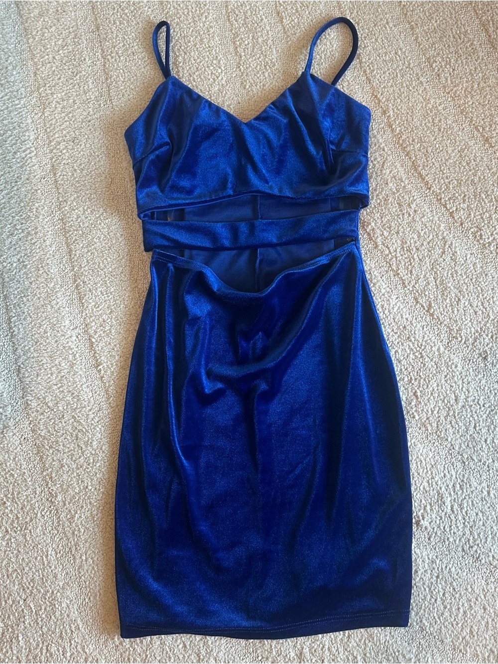 Windsor Women’s Blue Velvet Mini Dress